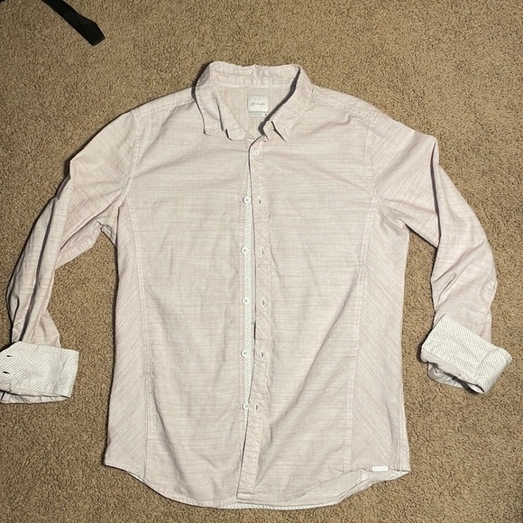 Nice Button Down!! - Picture 1 of 7